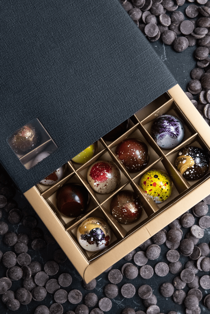 RD Box with 16 chocolates