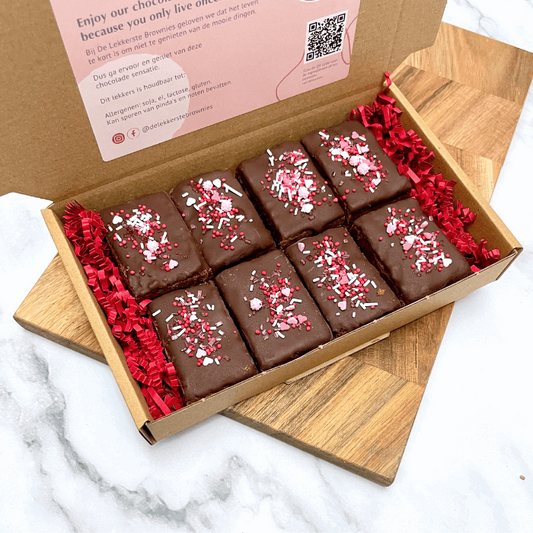 RD 8 Valentine sprinkle brownies - NL