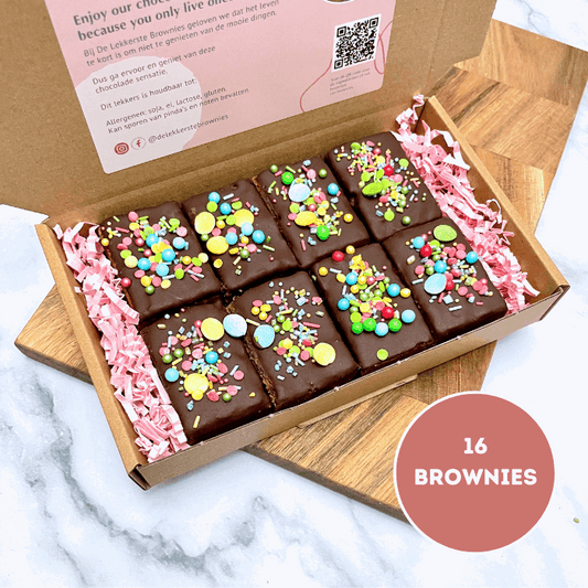 Postal - 16 Birthday sprinkle brownies - NL