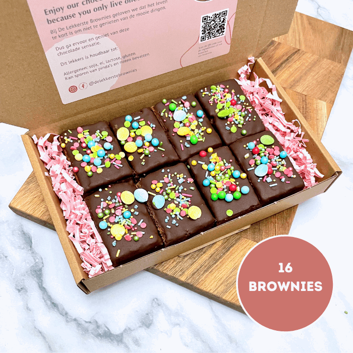 Postal - 16 Birthday sprinkle brownies - NL